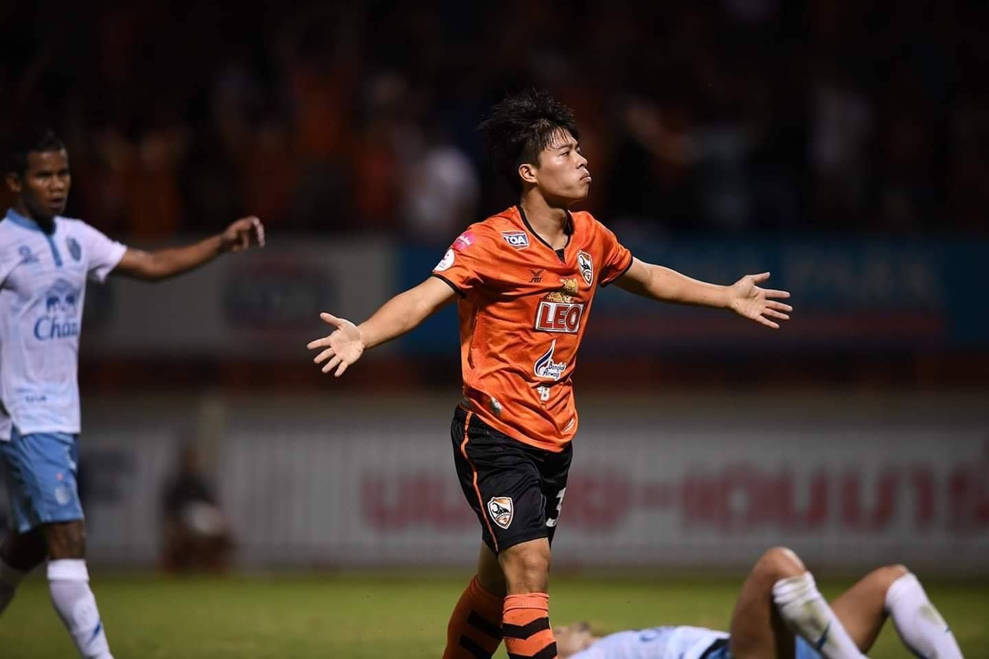 เอกนิษฐ์ ปัญญา