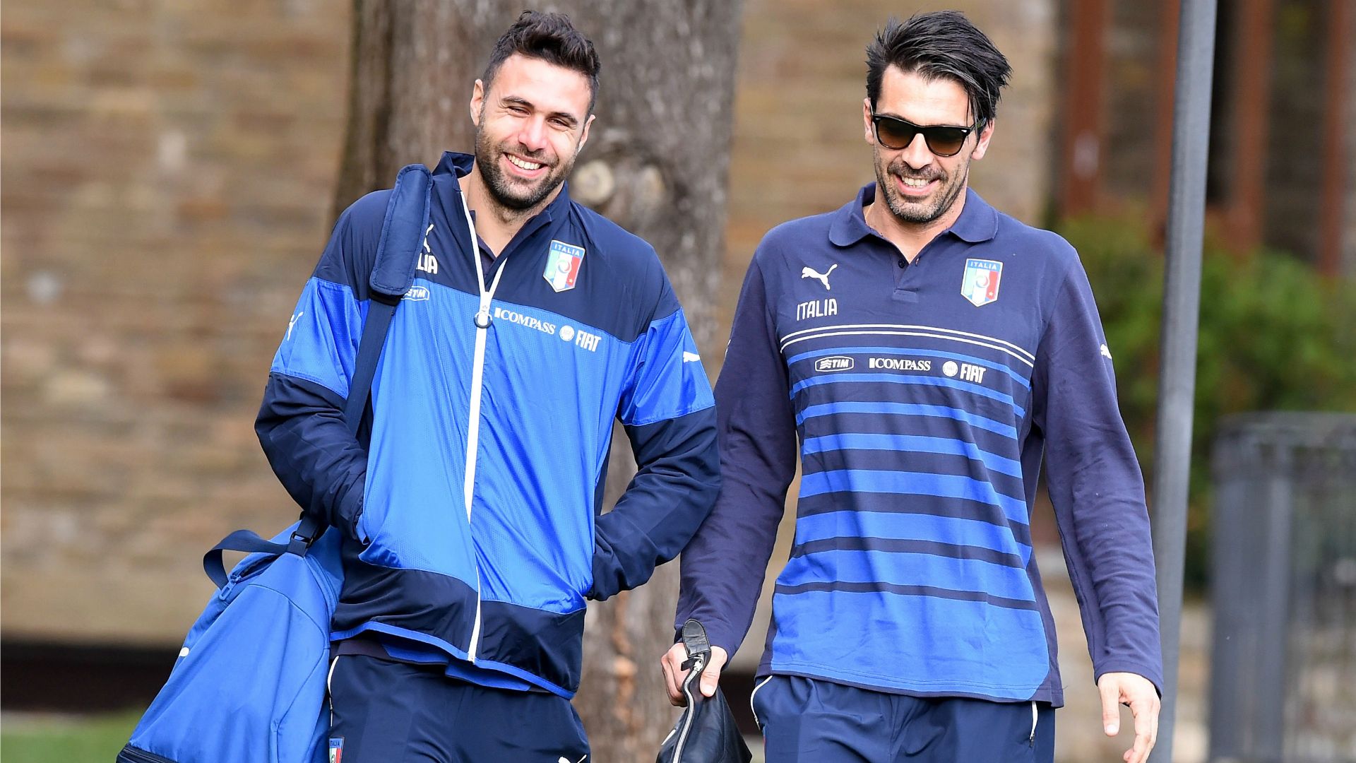 Sirigu Buffon Italy
