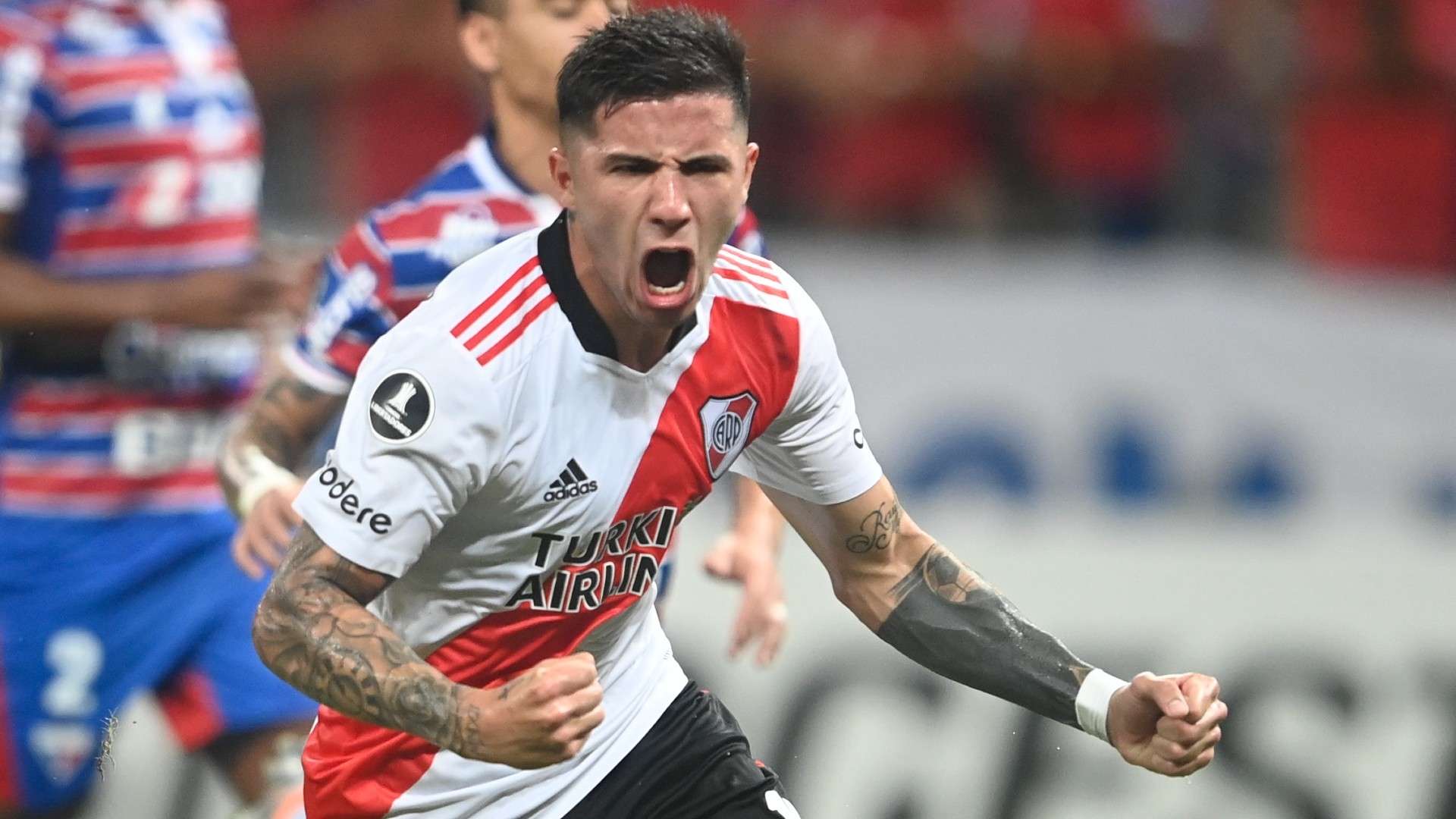 Enzo Fernandez Fortaleza River Copa Libertadores 05052022