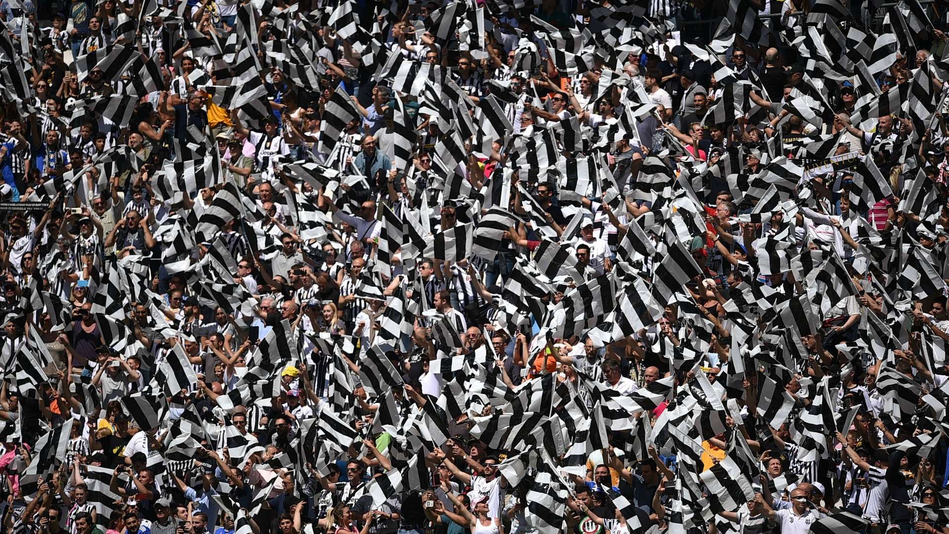 Juventus fans Serie A