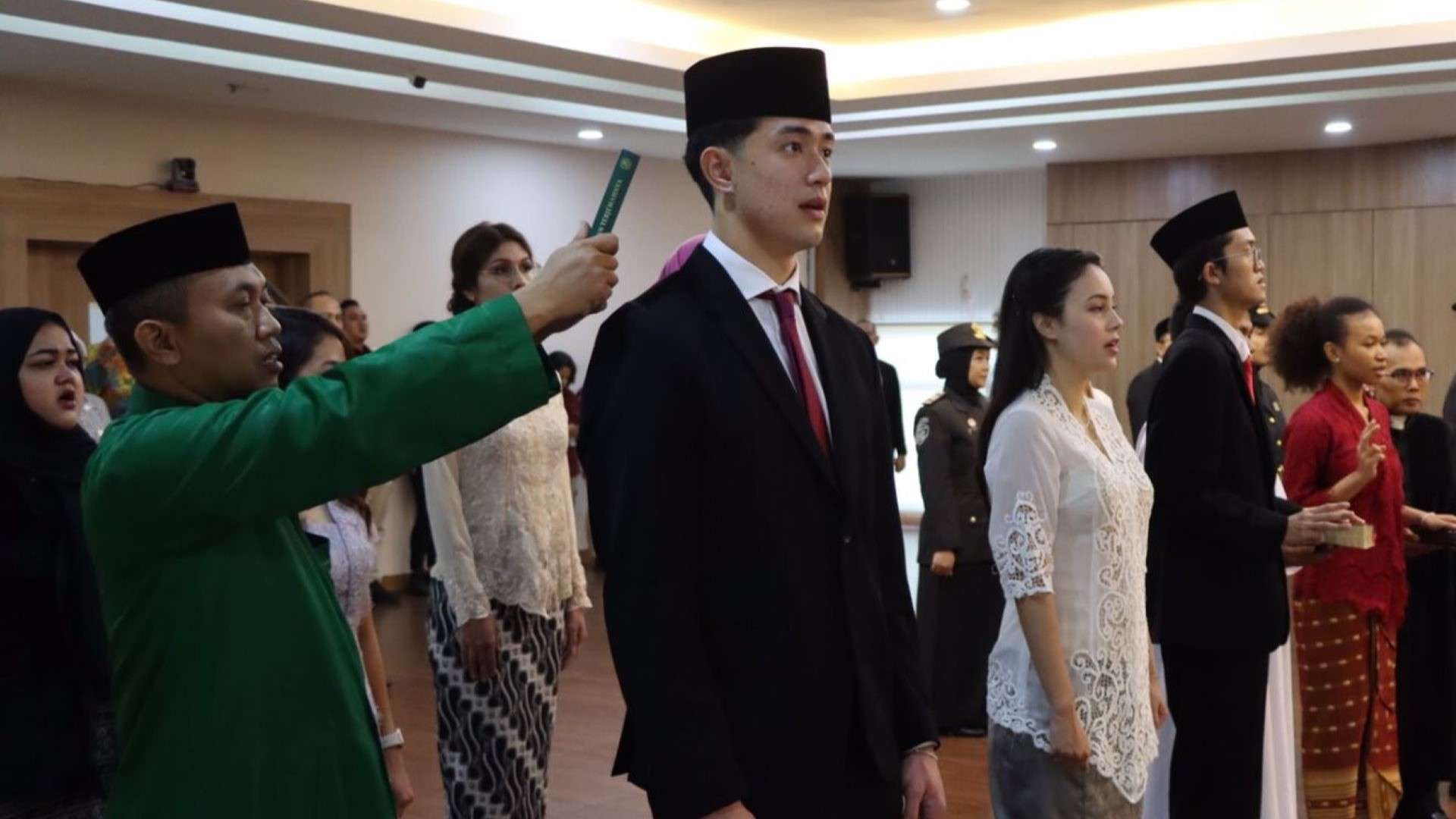 Cyrus Margono - Pemain Keturunan Indonesia