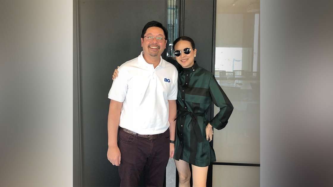 ปวิณ - นวลพรรณ