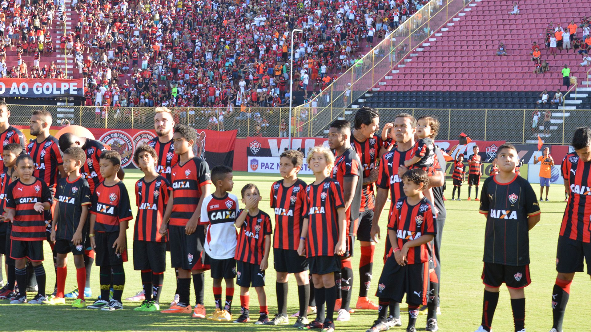 Vitória Barradão 01052016