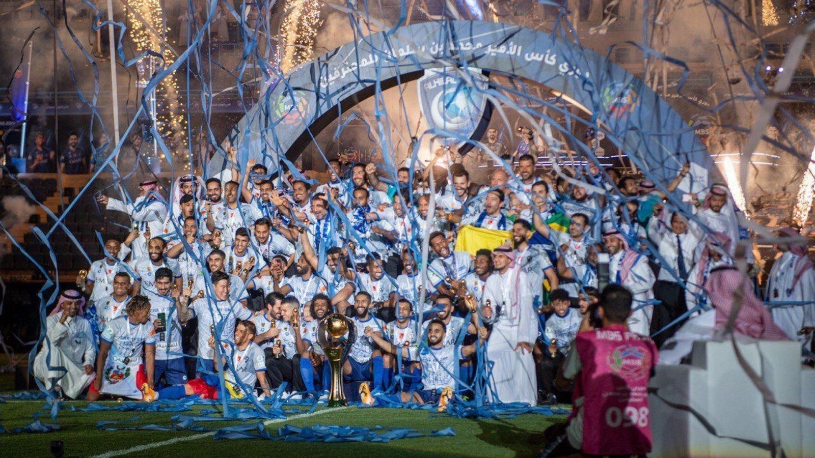 تتويج الهلال بالدوري السعودي 2020