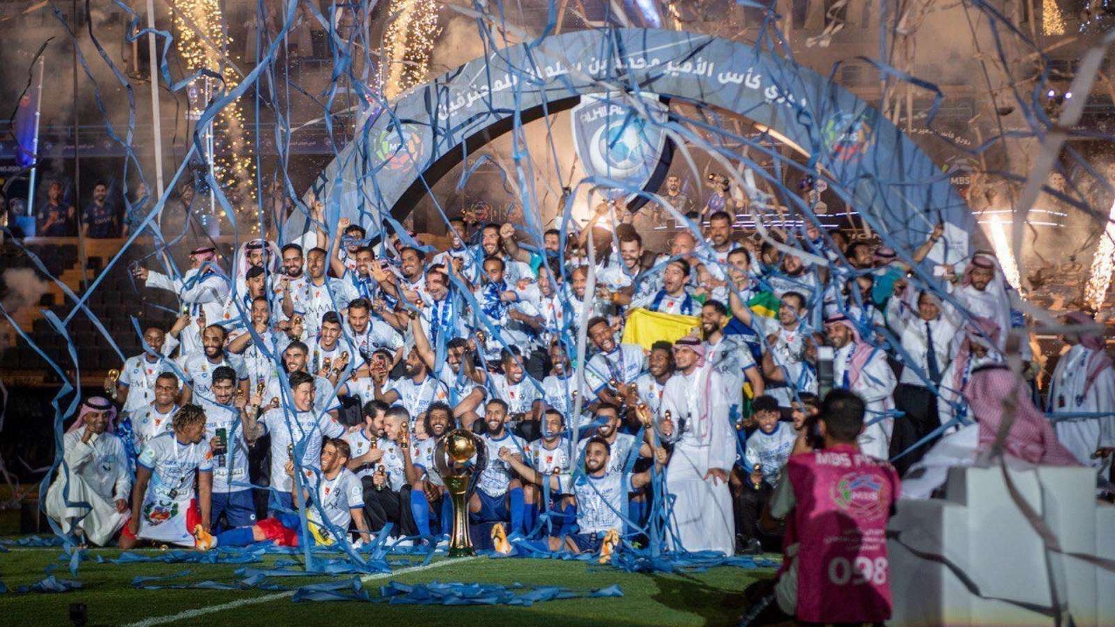 تتويج الهلال بالدوري السعودي 2020