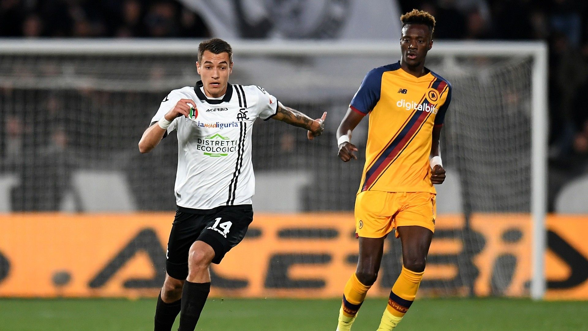 Jakub Kiwior Spezia 2021-22