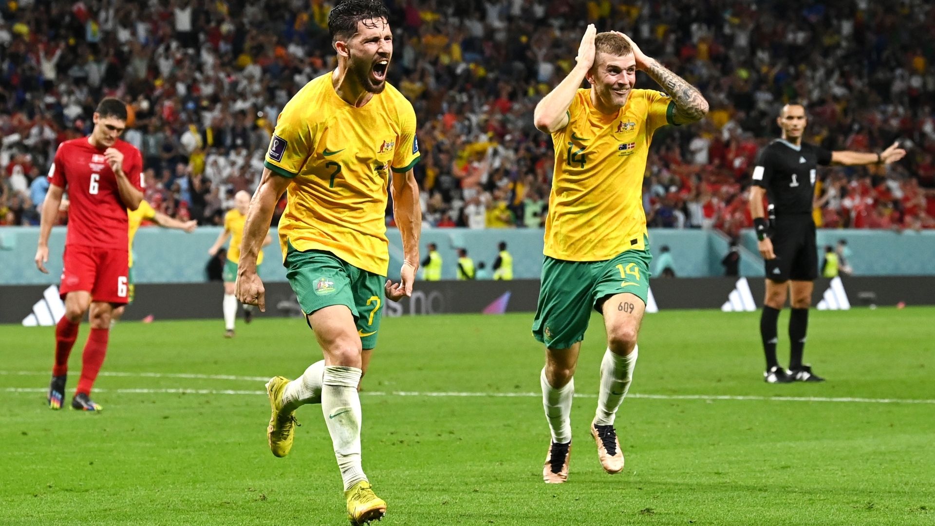 Leckie Australia Dinamarca Mundial Qatar 2022