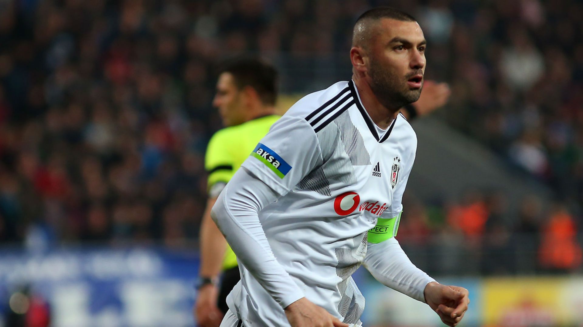 Burak Yıilmaz Rizespor v Besiktas 02012020