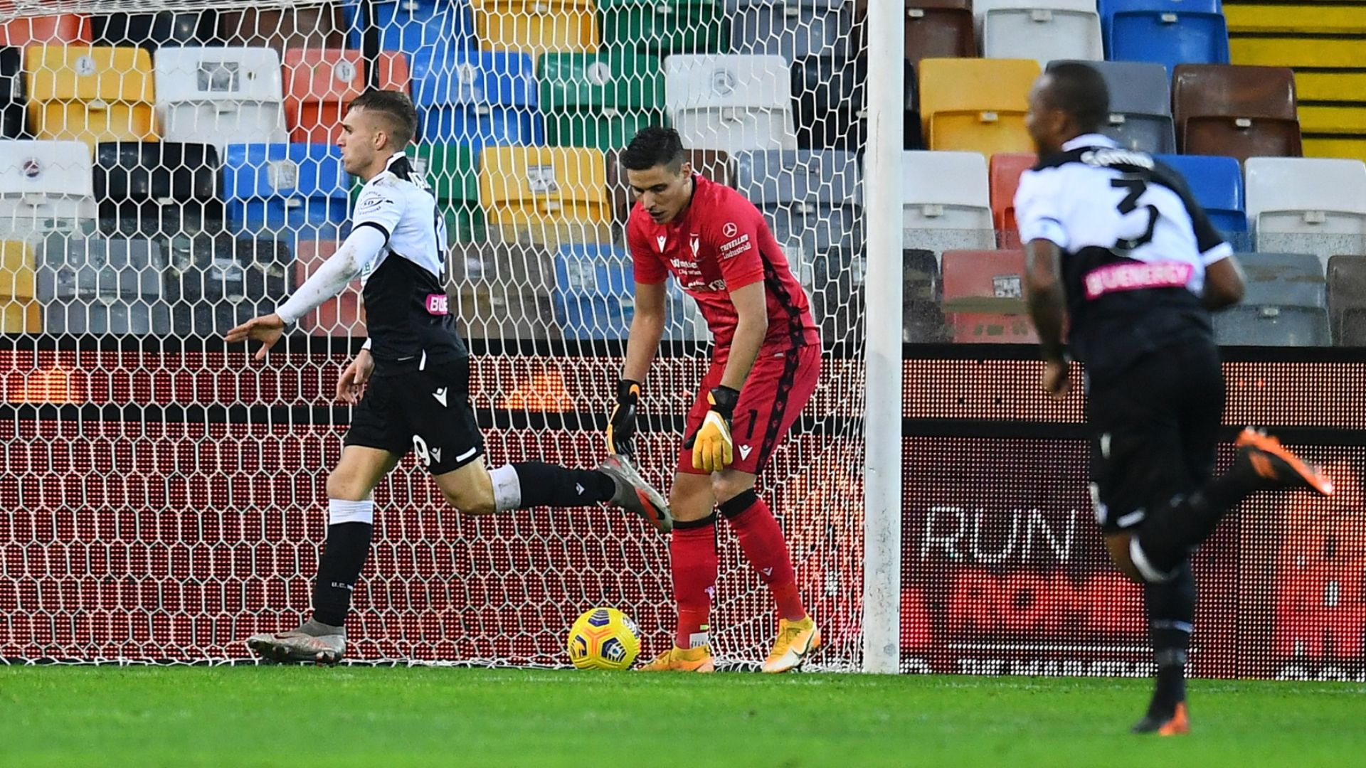 Deulofeu Silvestri Udinese Verona