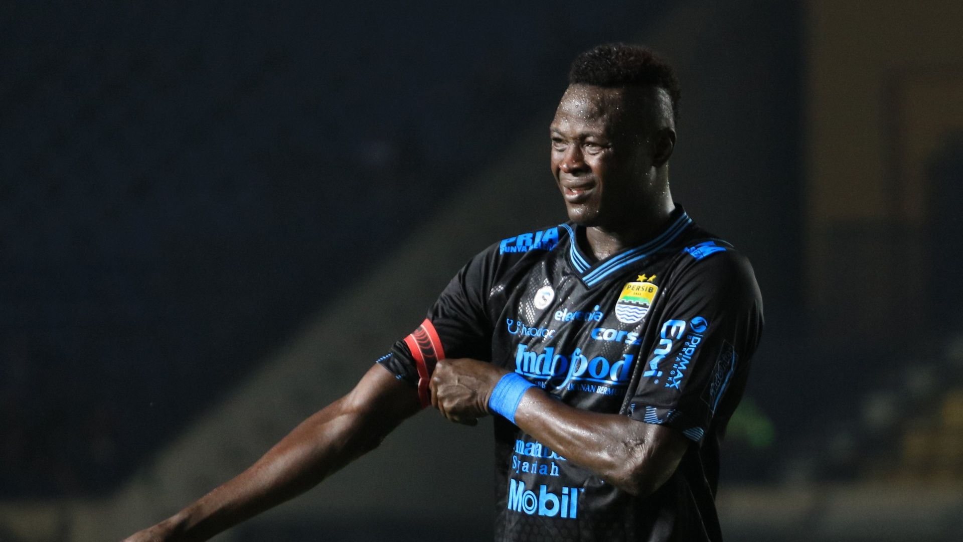 Ezechiel N'Douassel Persib Bandung