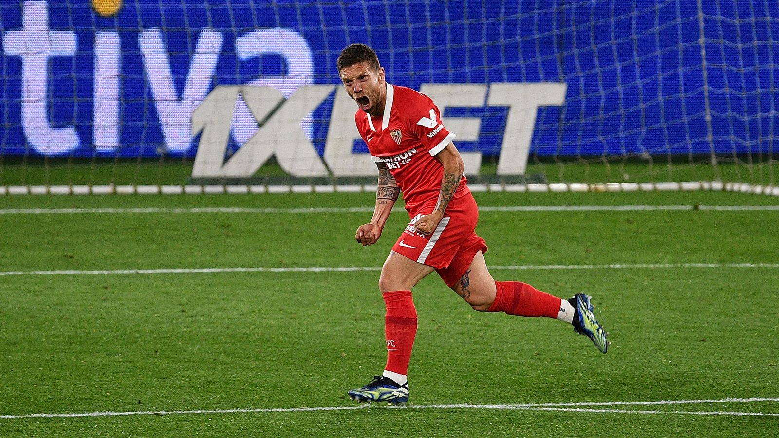 Papu Gómez, Celta vs. Sevilla