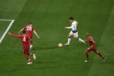 Son Heung Min Tottenham Liverpool Champions League