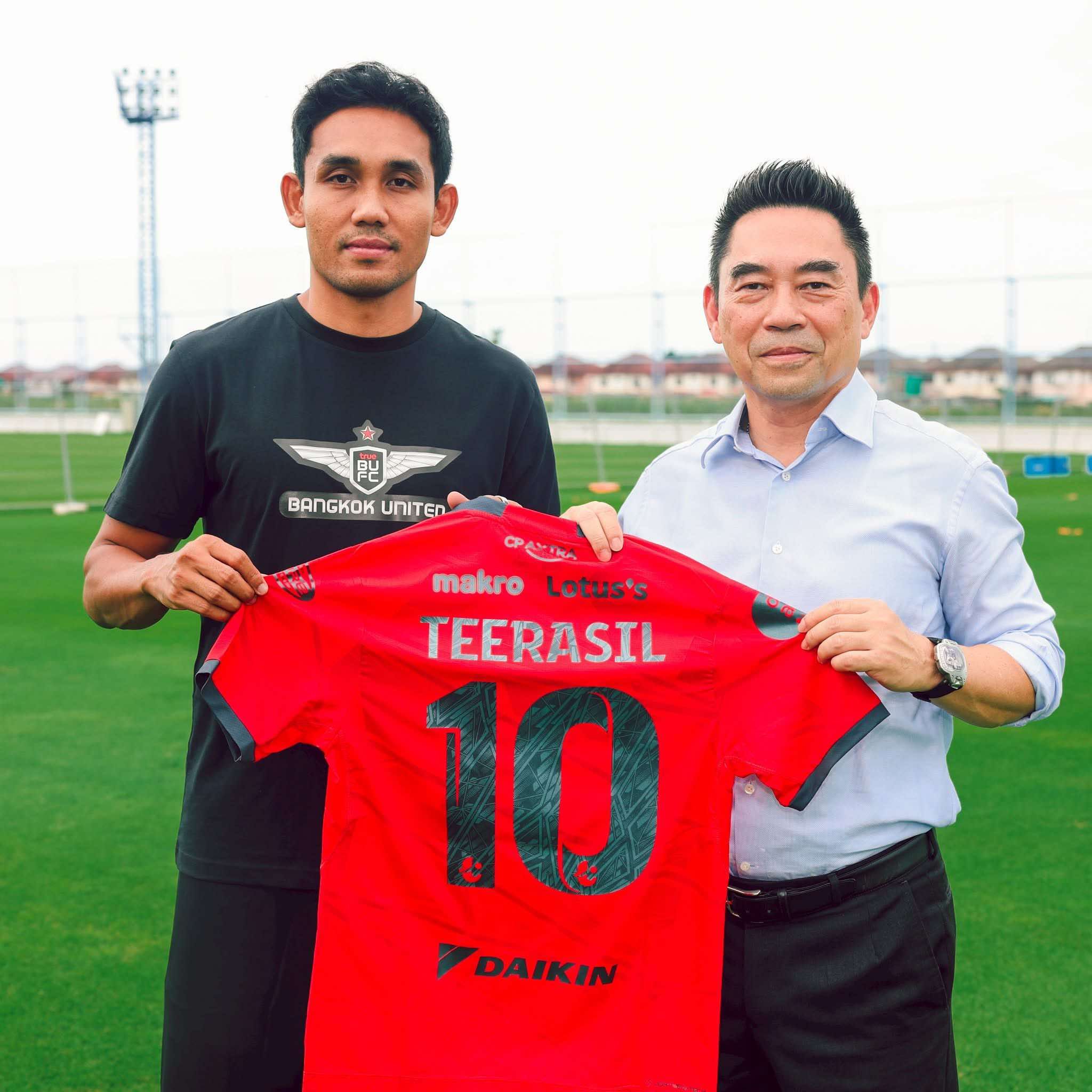 ธีรศิลป์ แดงดา