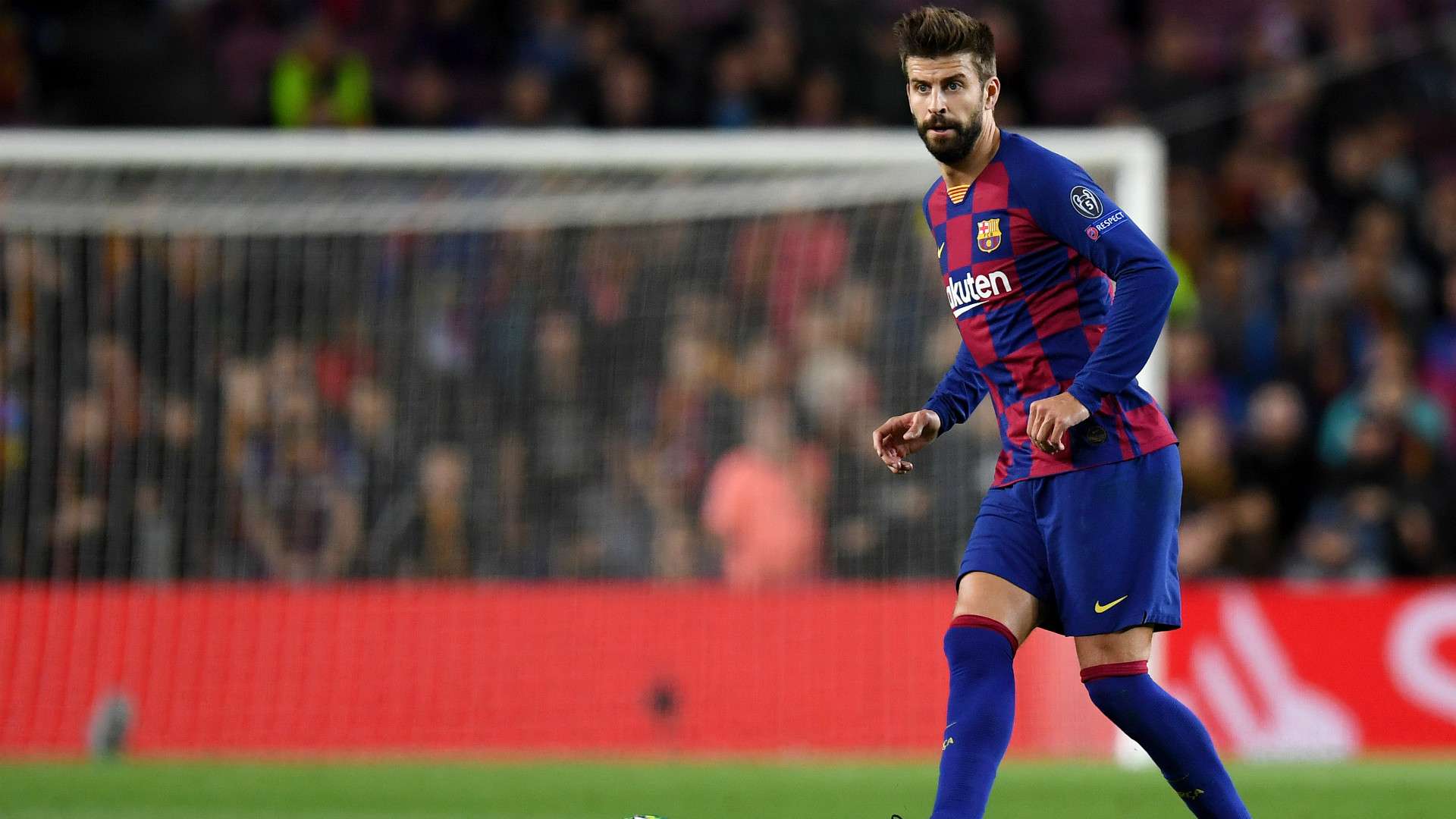 Piqué Barcelona Slavia Praga Champions League