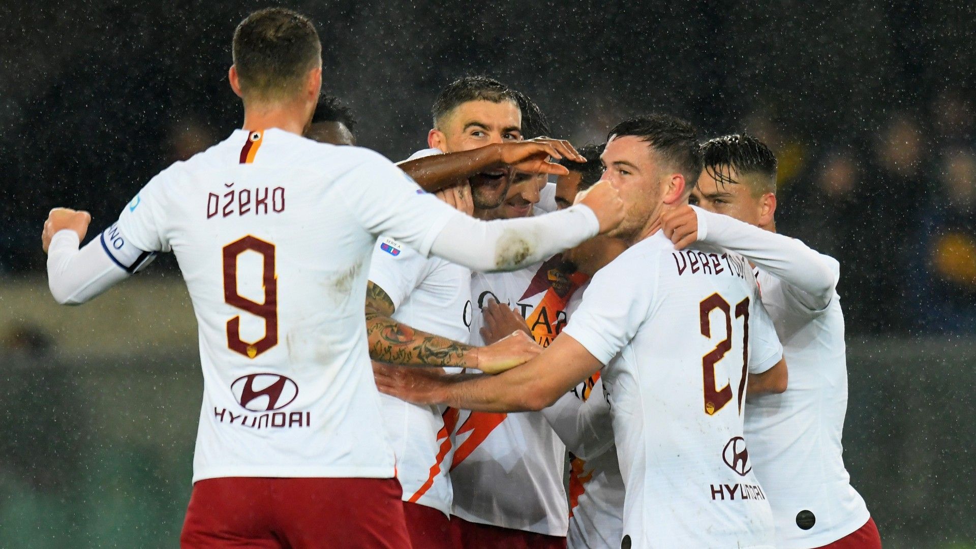 Roma celebrating
