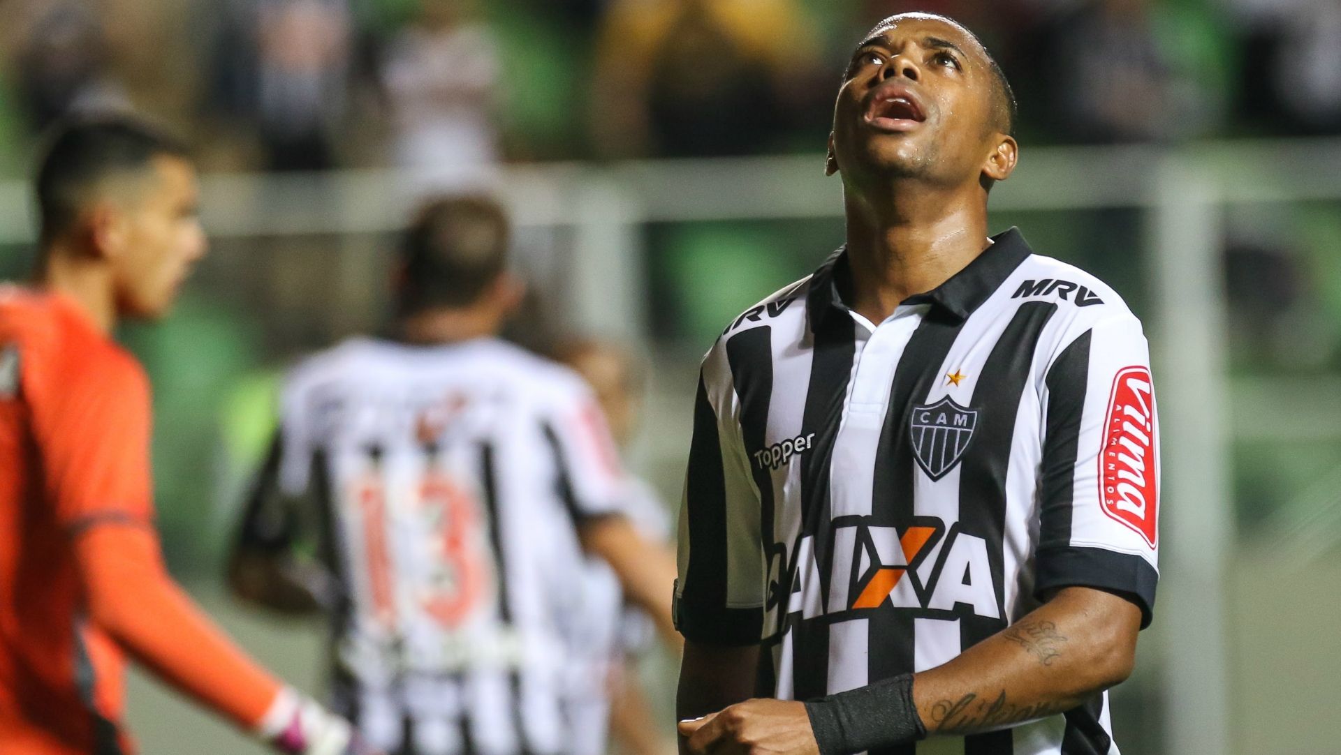 Robinho Atlético-MG Atlético-PR Campeonato Brasileiro 14062017