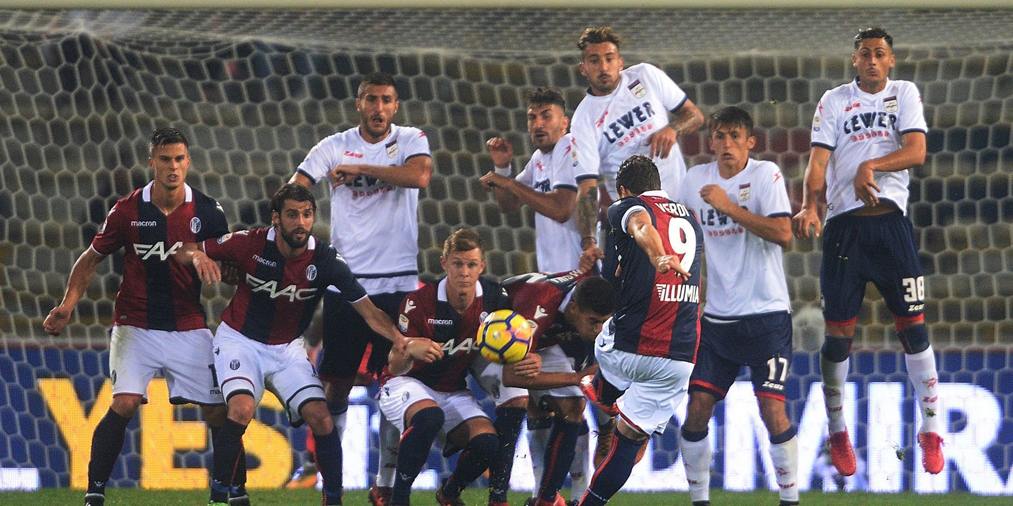 Simone Verdi Bologna Crotone Serie A