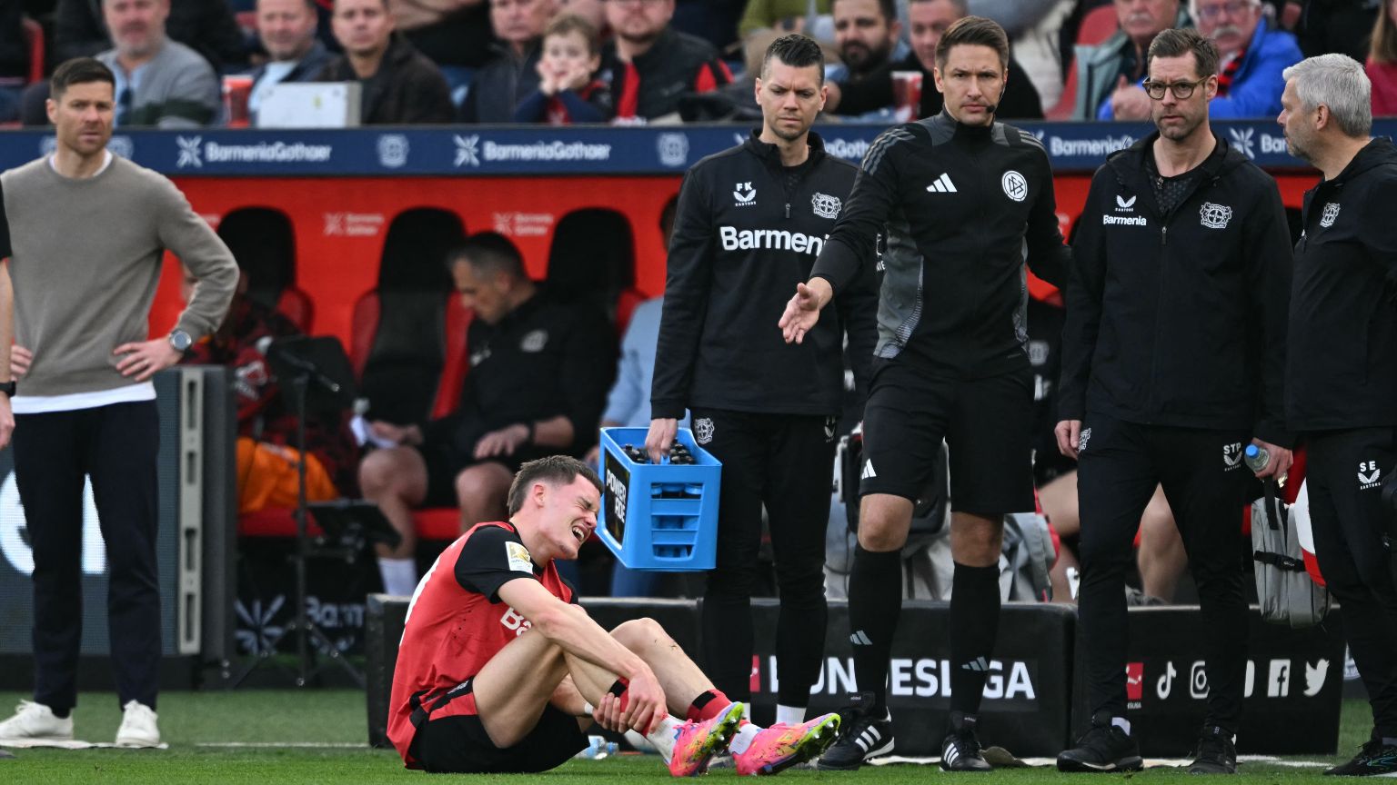 Florian Wirtz Bayer Leverkusen infortunio