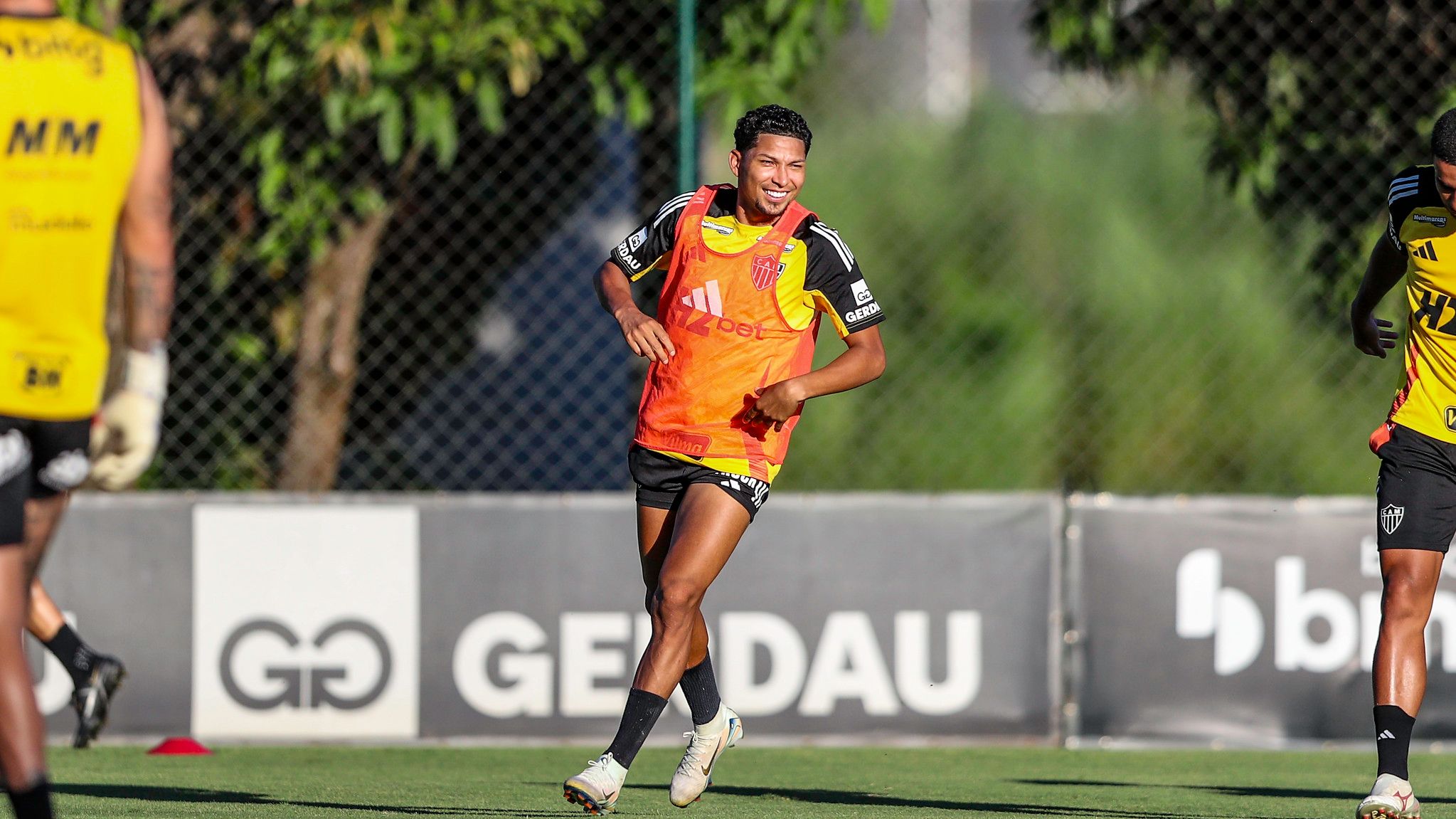 Rony, em treino pelo Atlético-MG, 2025