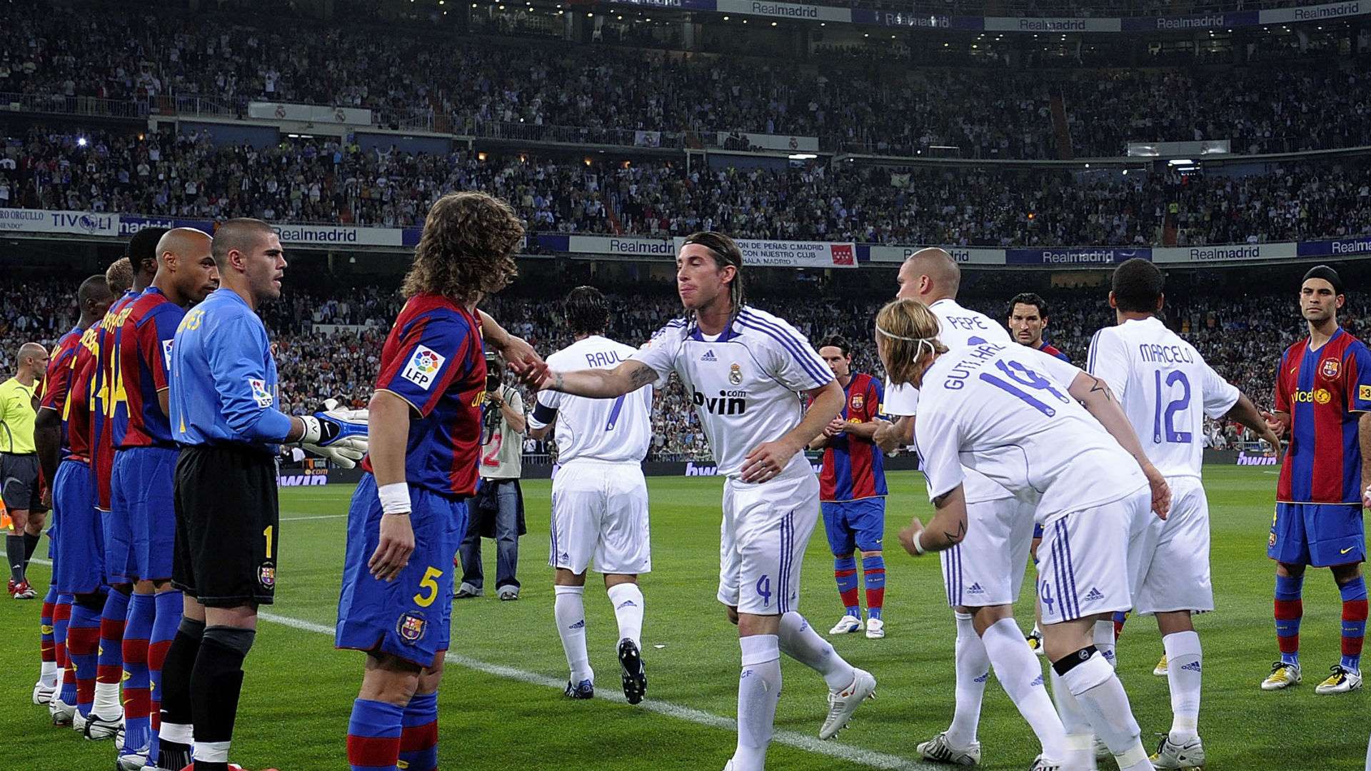 Barcelona Real Madrid pasillo 2008