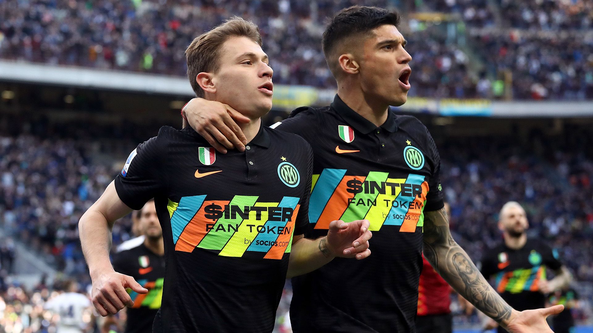 Nicolo Barella Joaquin Correa Inter 2021-22