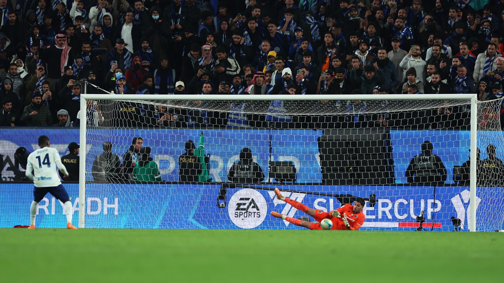 Ange-Yoan Bonny Inter