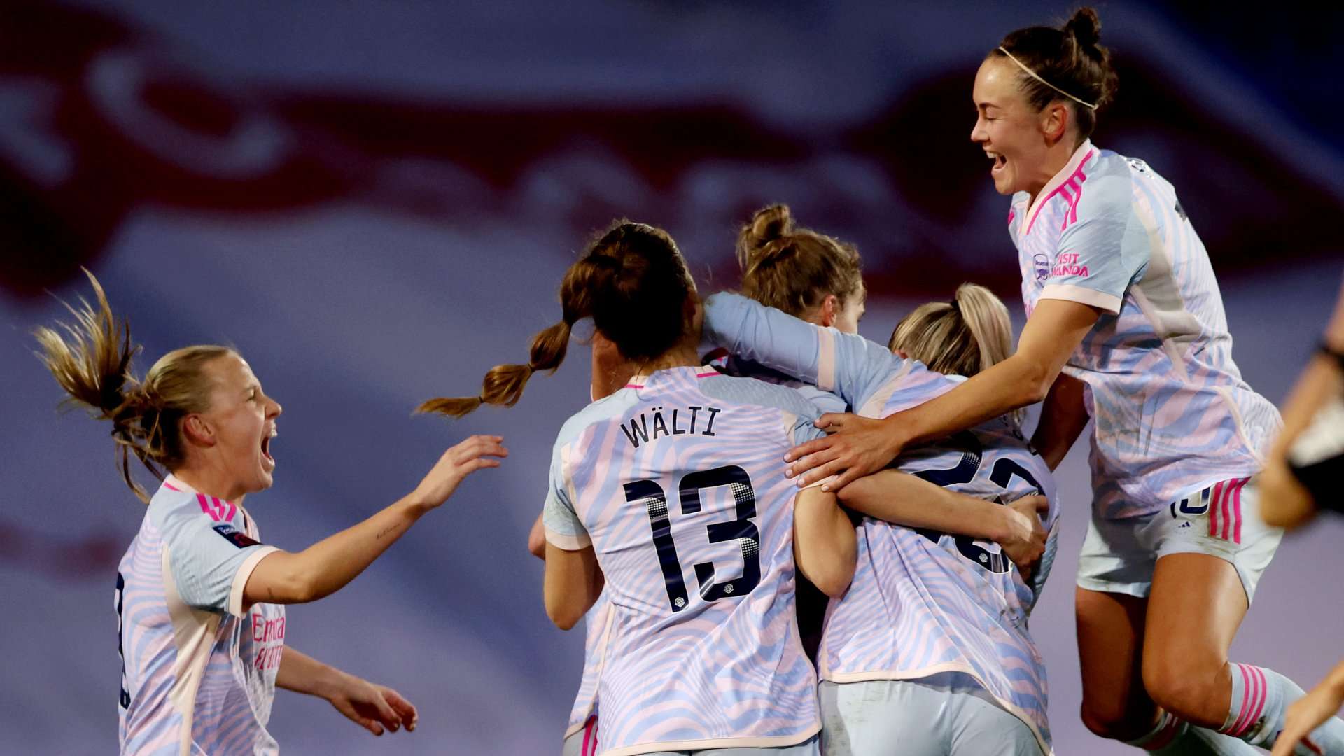 Arsenal women celebrate 2023-24