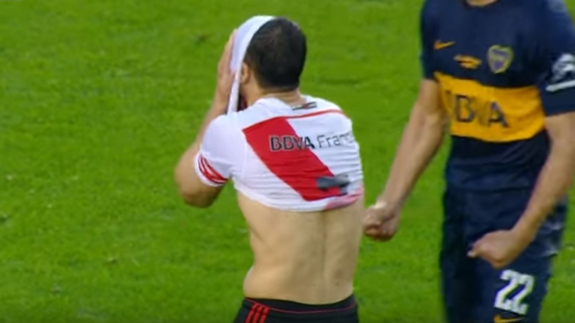 Rodrigo Mora penal errado