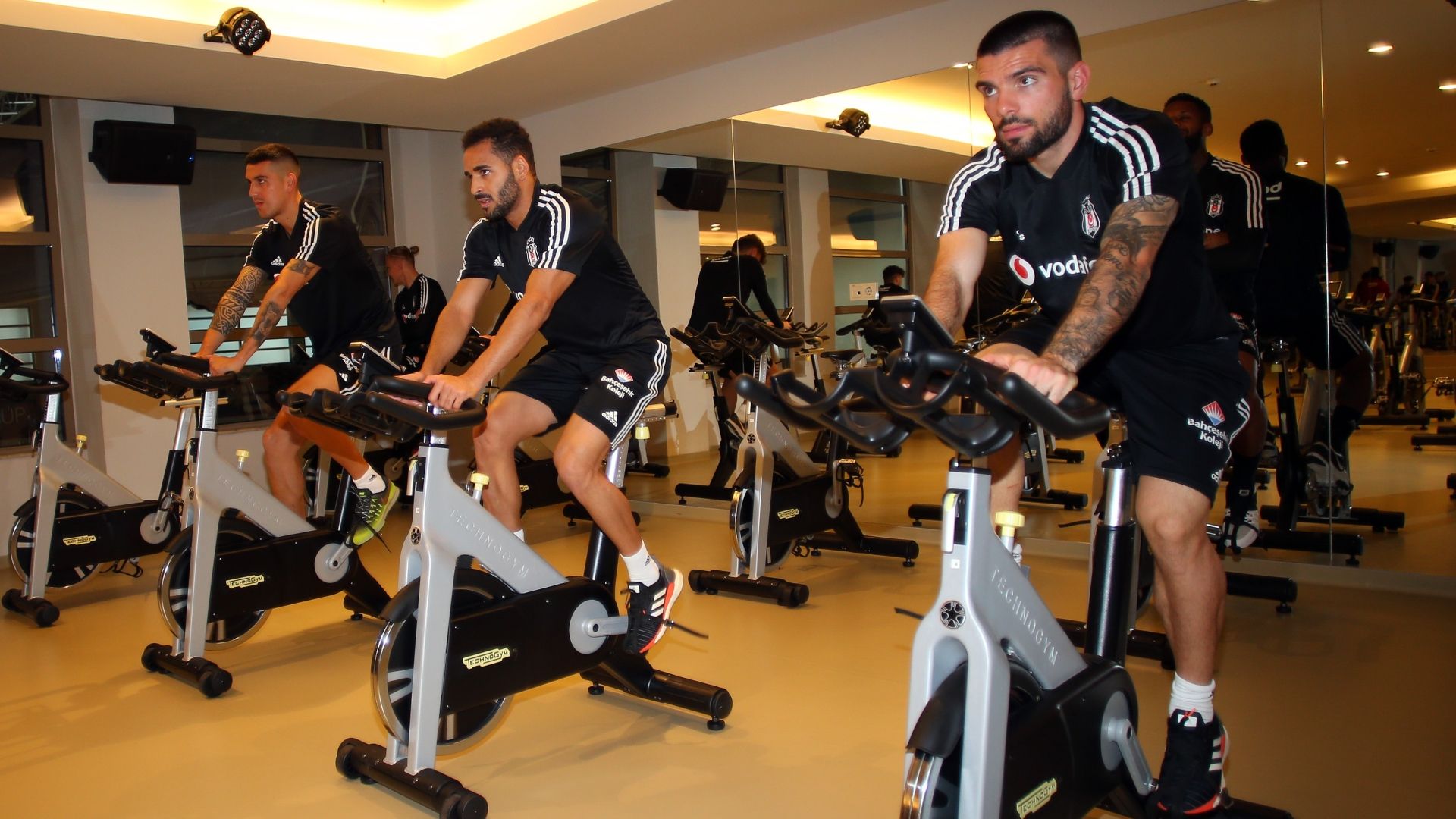 besiktas antrenman 06012019