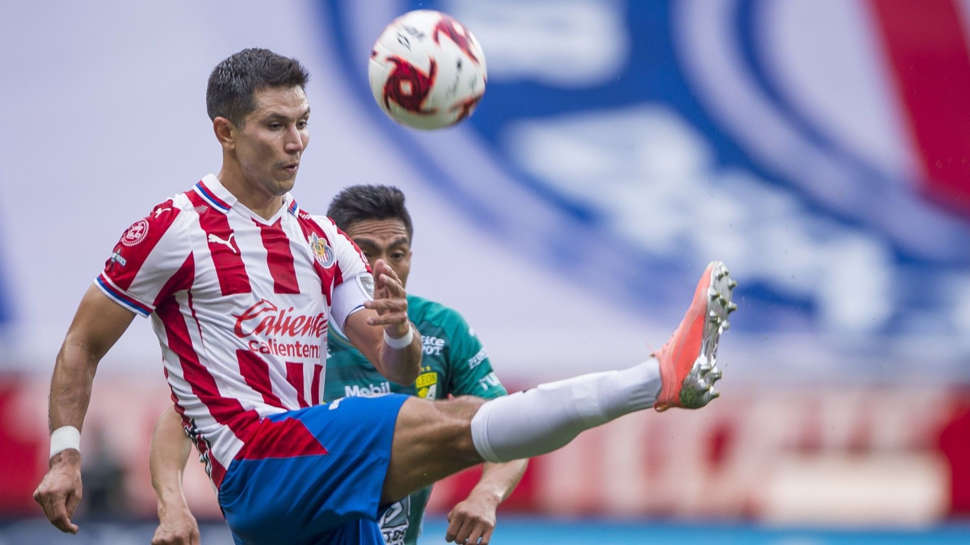 Jesús Molina Chivas vs León Guardianes 2020