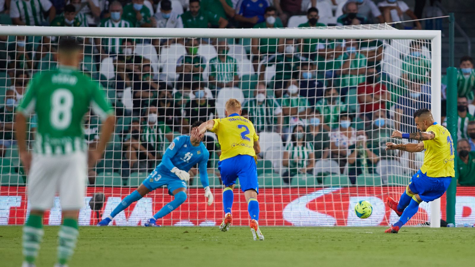 BETIS CADIZ NEGREDO LALIGA