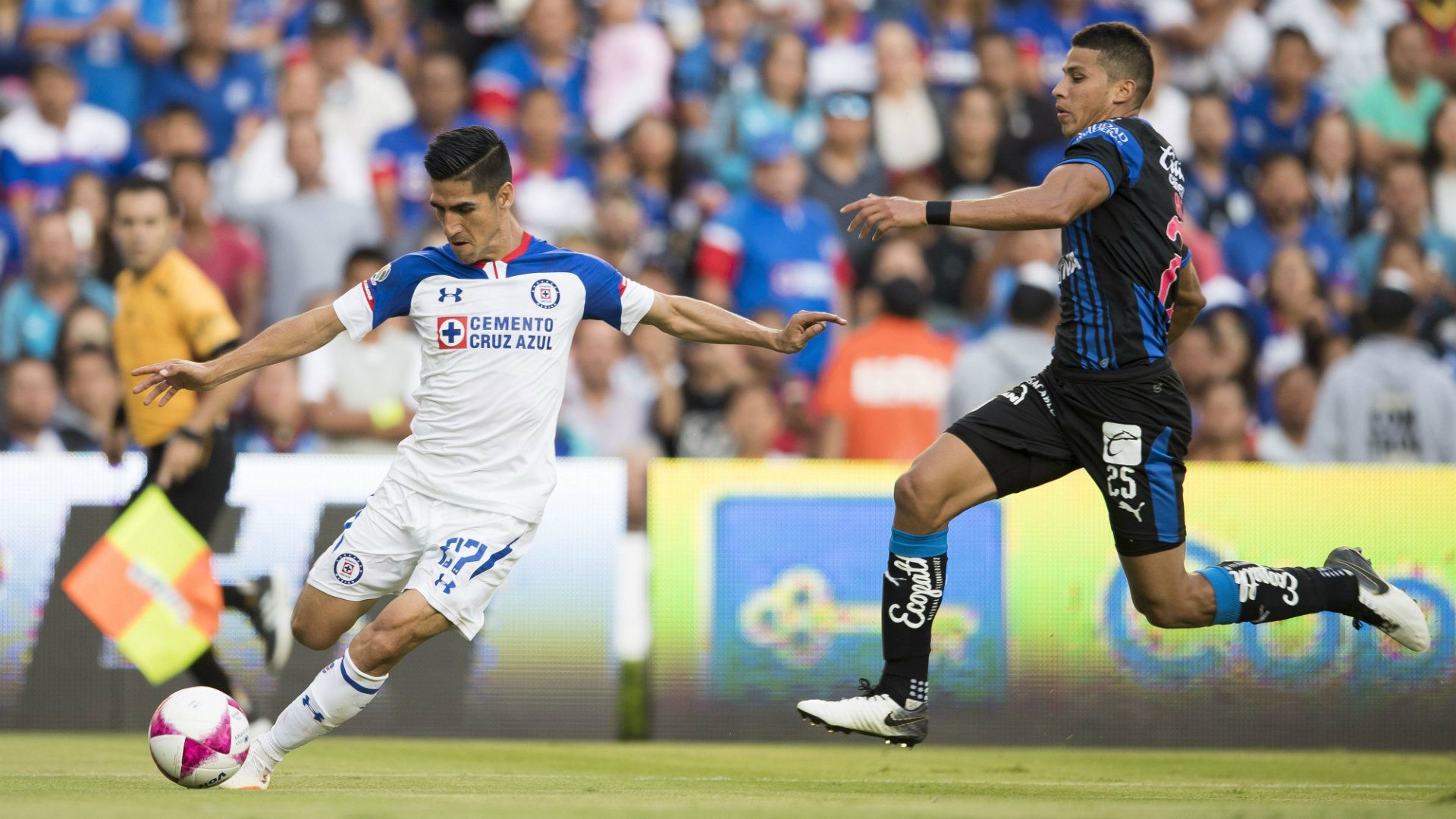 José Madueña Alexis Pérez Cruz Azul Querétaro 261118