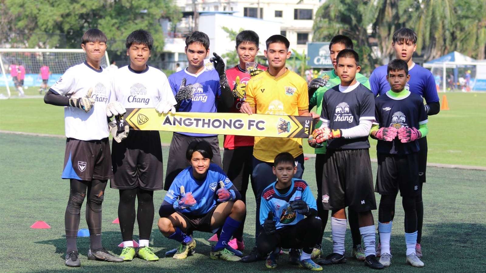 ช้าง - อ่างทอง เอฟซี