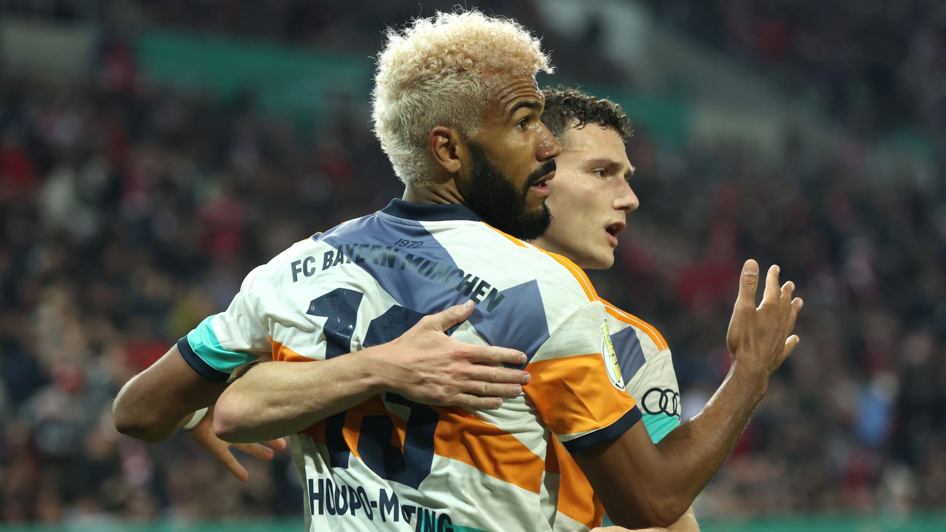 Eric Maxim Choupo-Moting Benjamin Pavard