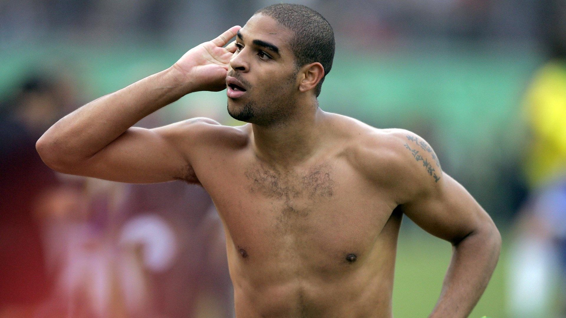 Adriano-Copa-America-Brazil-2004