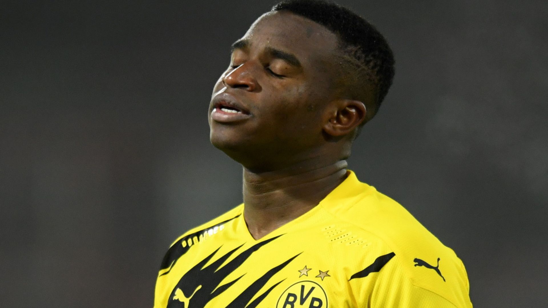 YOUSSOUFA MOUKOKO BORUSSIA DORTMUND