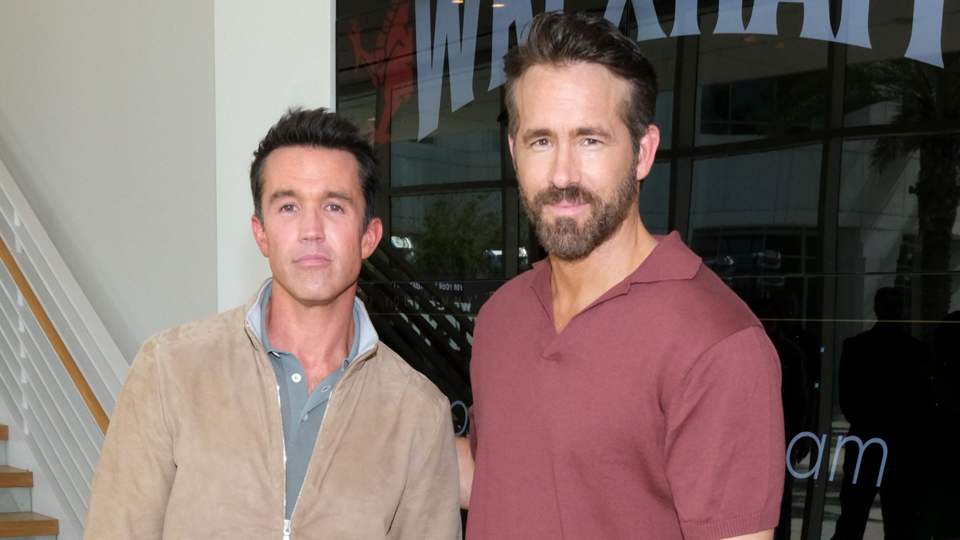 Rob McElhenney Ryan Reynolds Wrexham