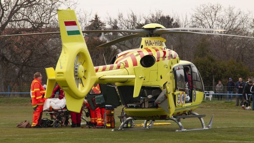 Mentőhelikopter Nagycenk–Répcement