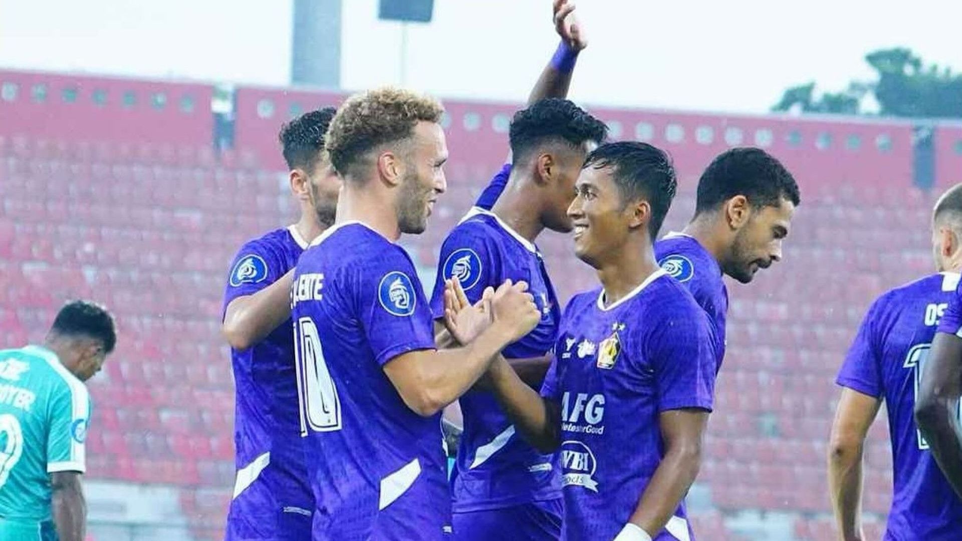 Selebrasi Persik Kediri vs PSBS Biak 21022025