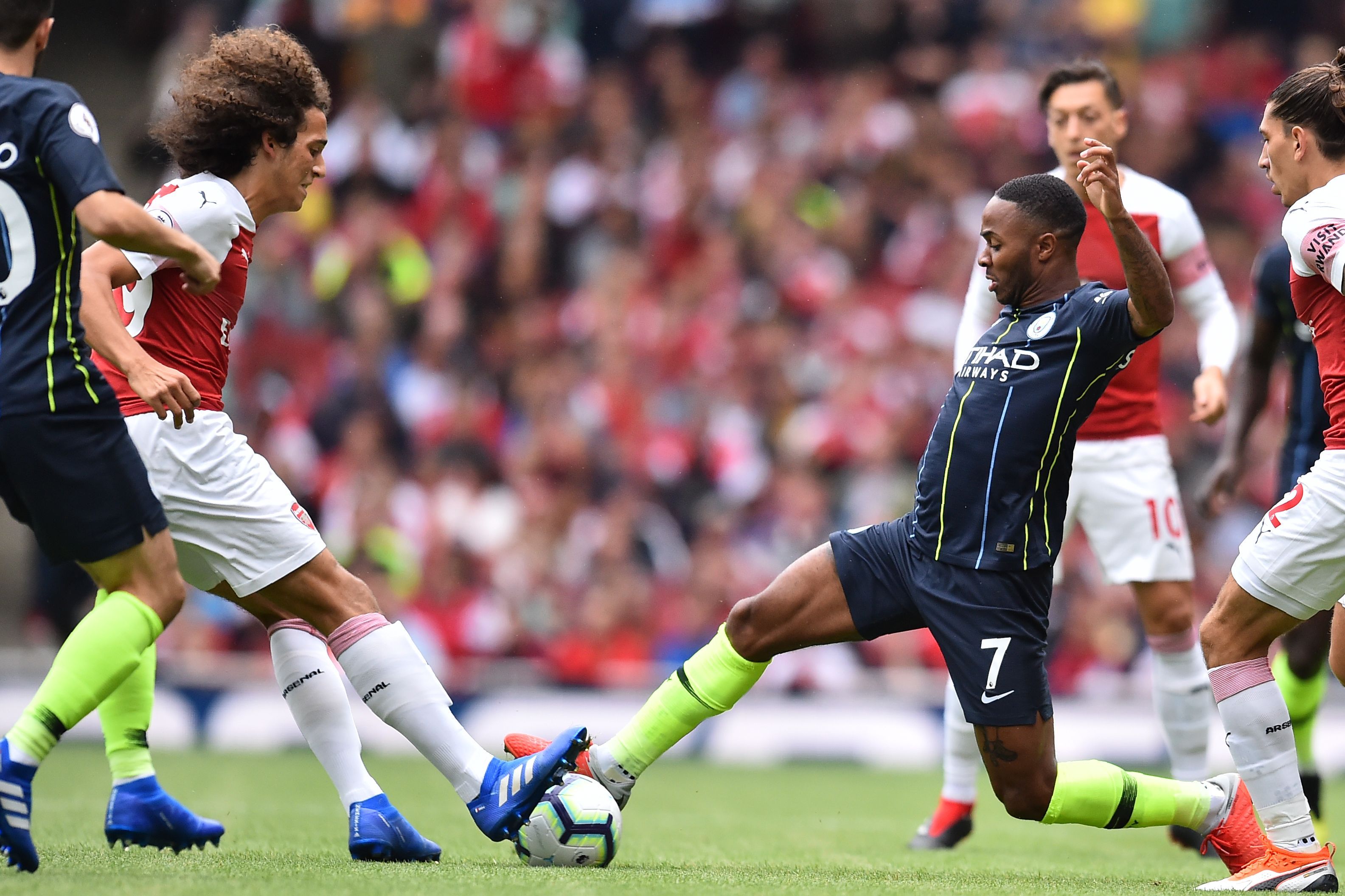 Raheem Sterling foul Arsenal Manchester City Premier League 2018-19