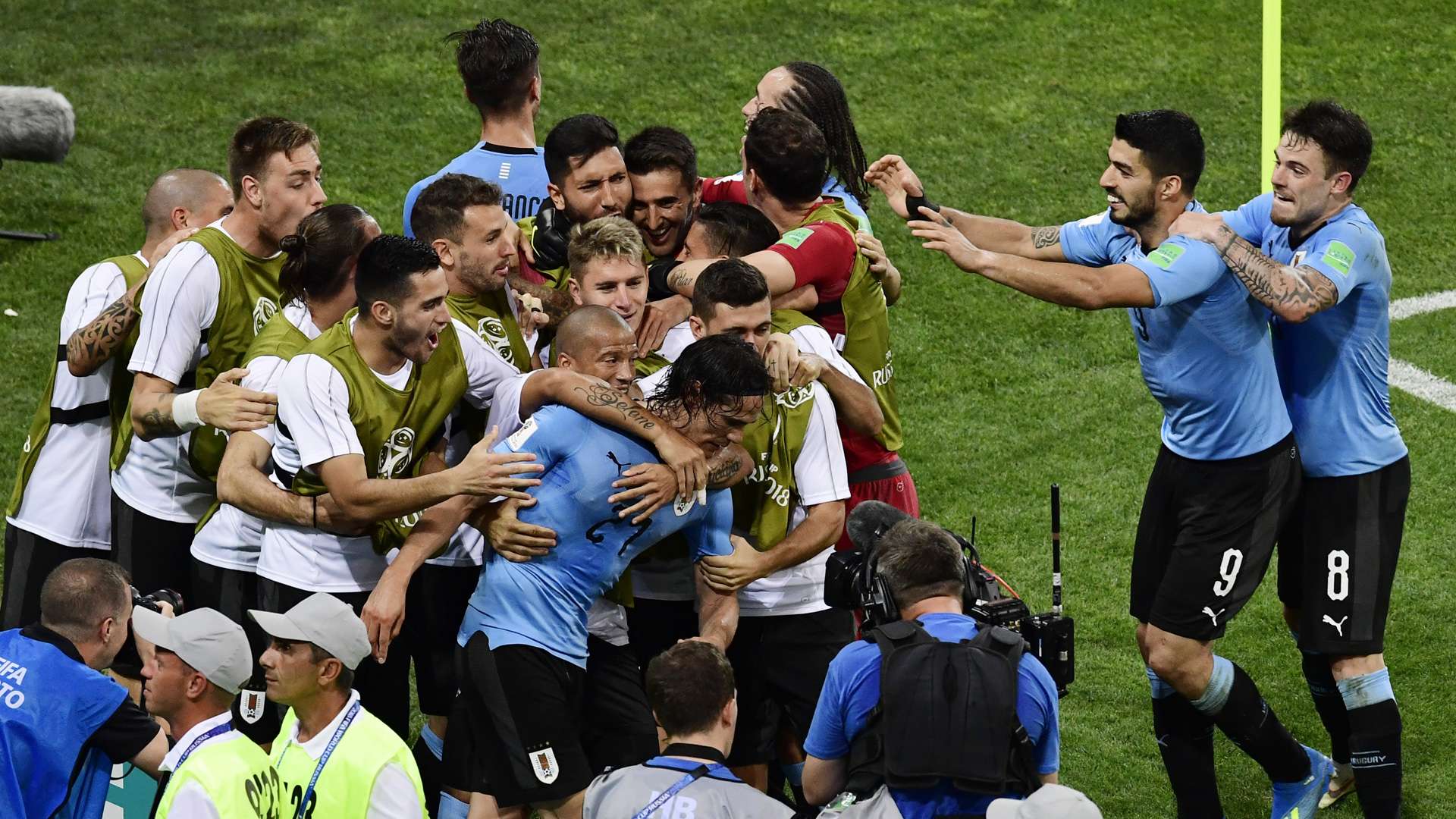 Uruguay World Cup Portugal celebration 300618