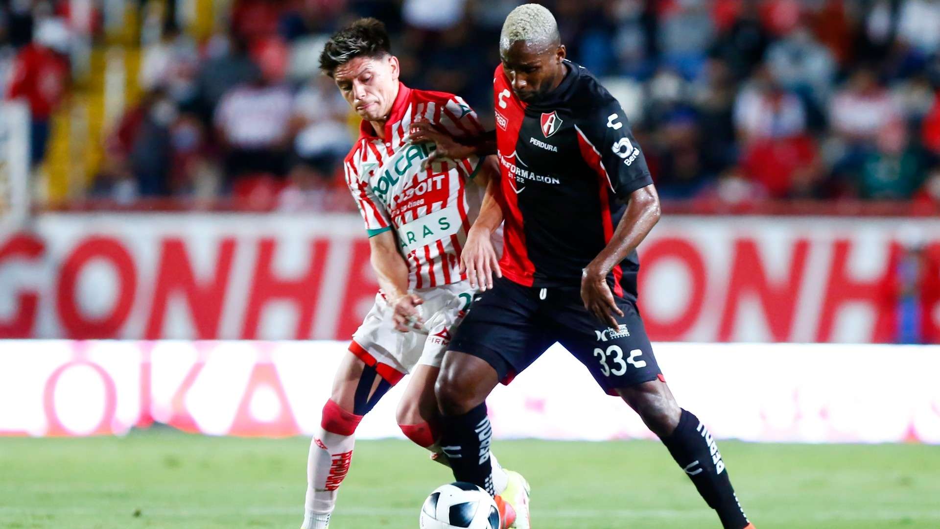 Julián Quiñones Jonathan González Necaxa Atlas Apertura 2021