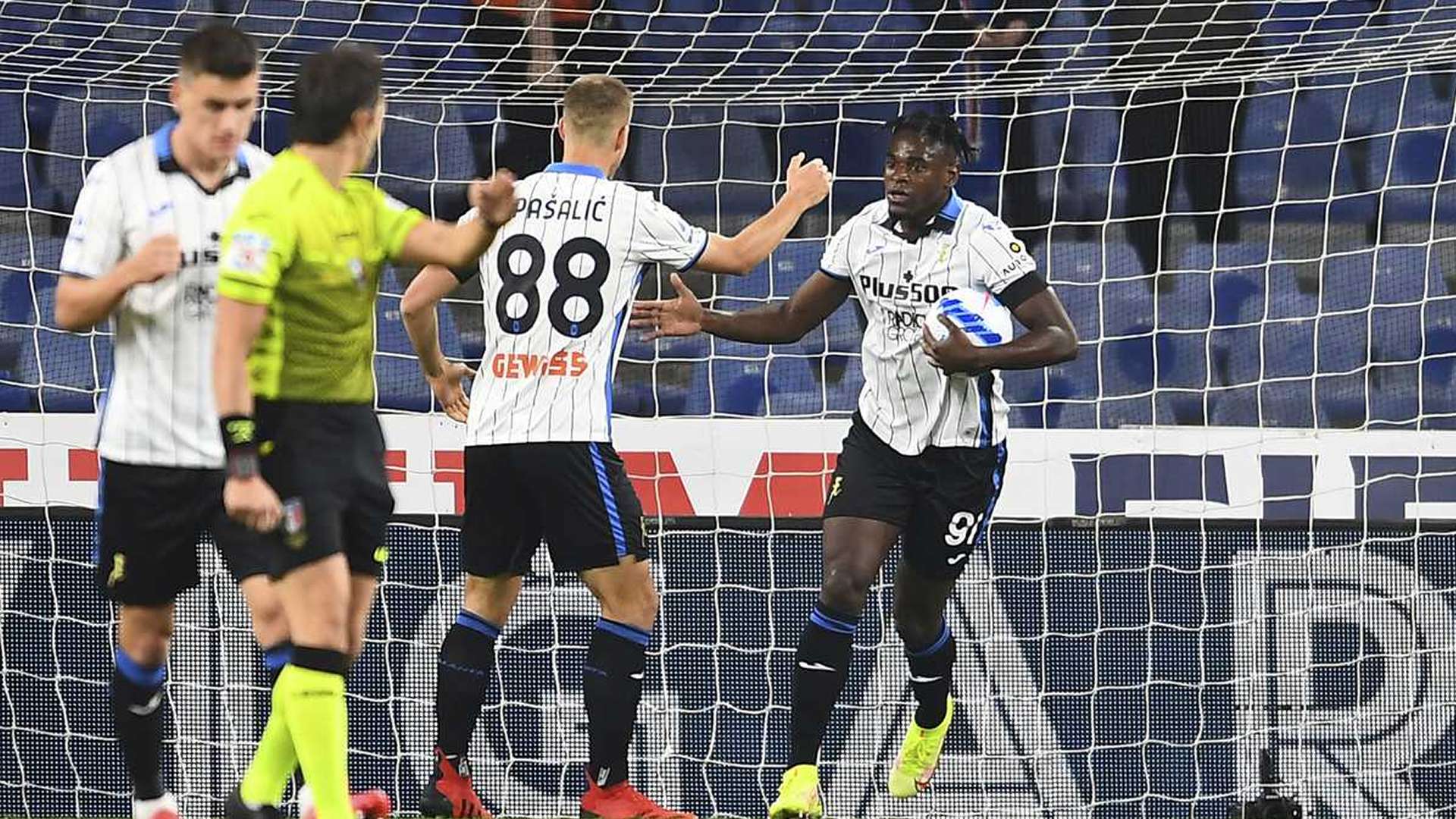 Duván Zapata Atalanta Serie A 2021