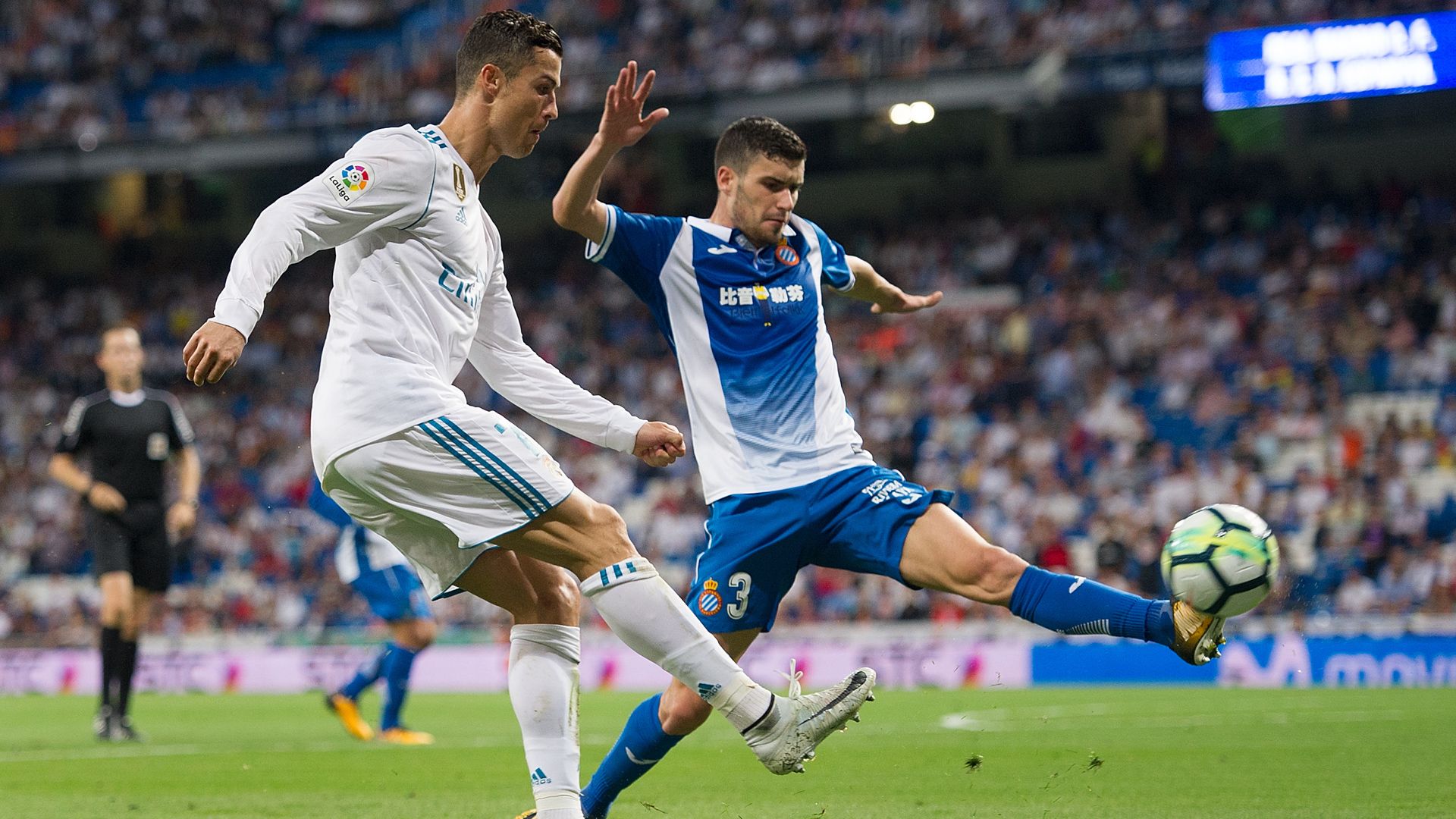Real Madrid Espanyol Cristiano Ronaldo Aaron Martin 01092017