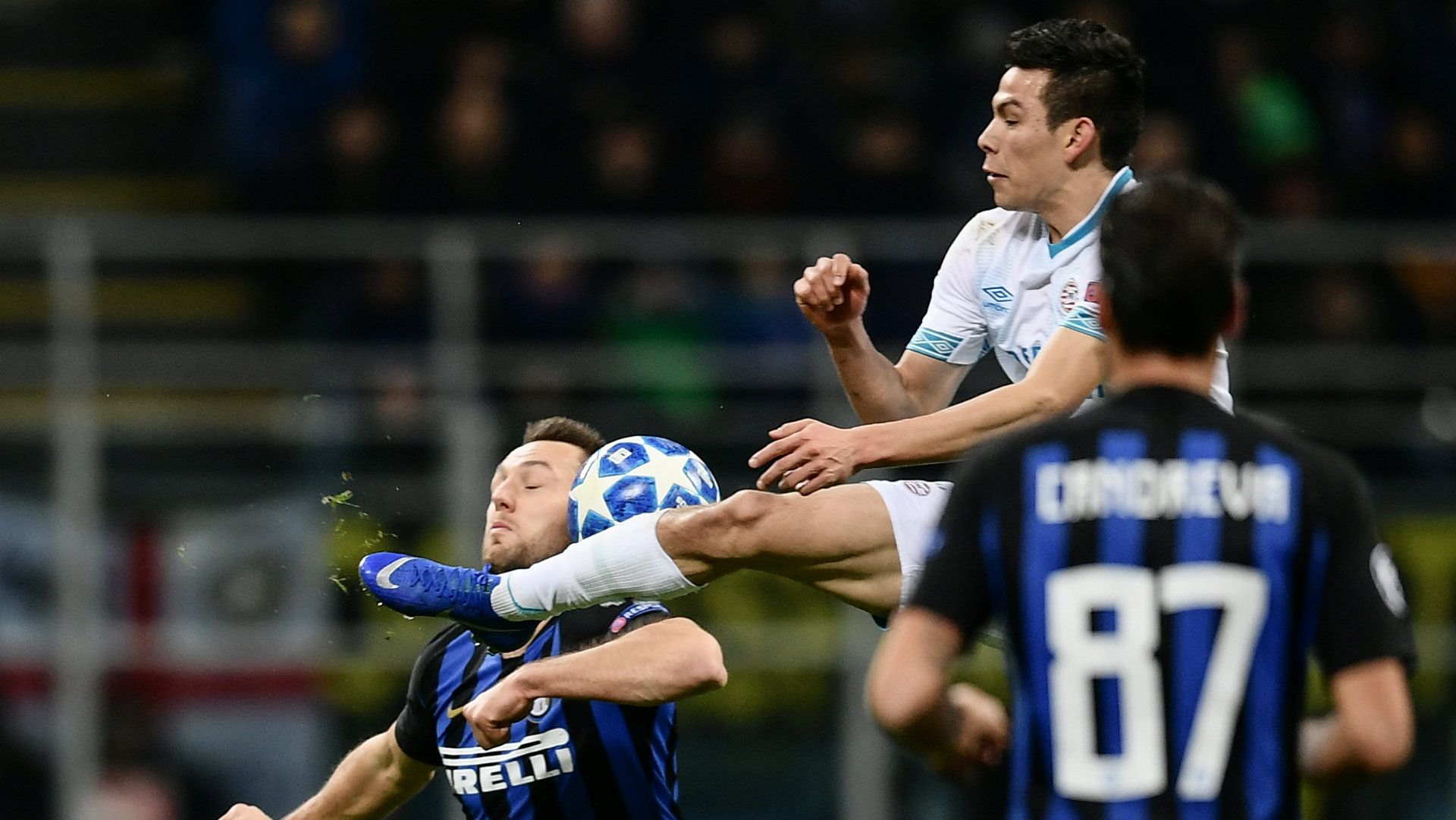 Hirving Lozano PSV 060219