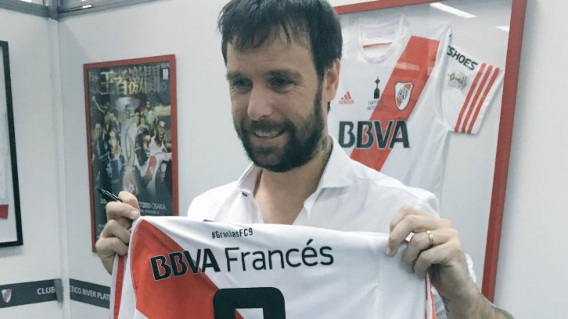 Fernando Cavenaghi camiseta River especial despedida 03052017