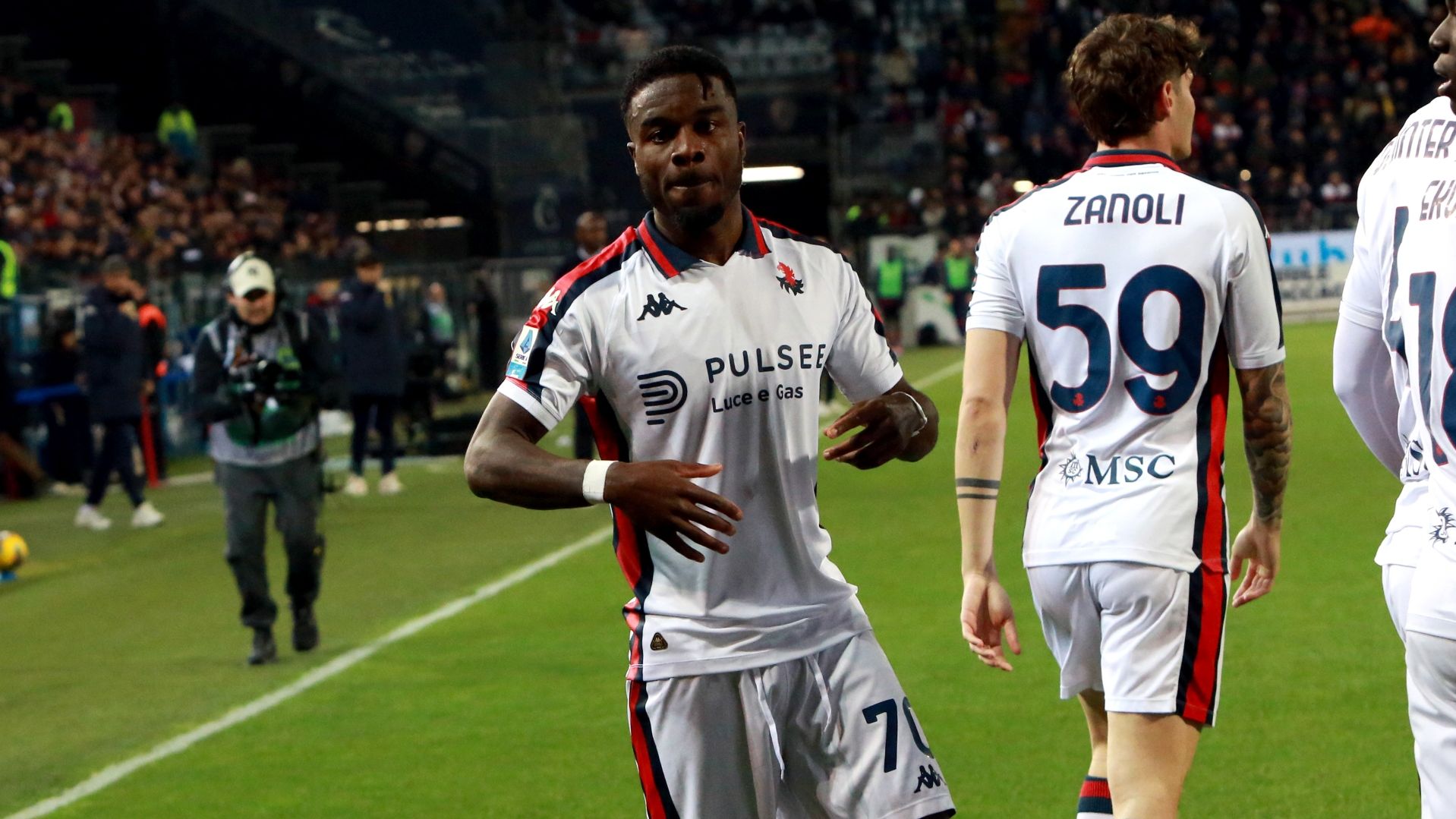 Maxwel Cornet Genoa