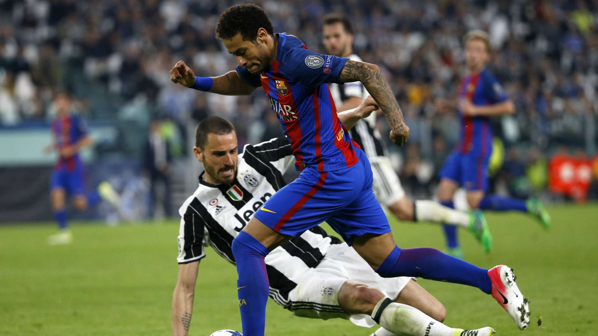 Leonardo Bonucci Neymar Juventus Barcelona