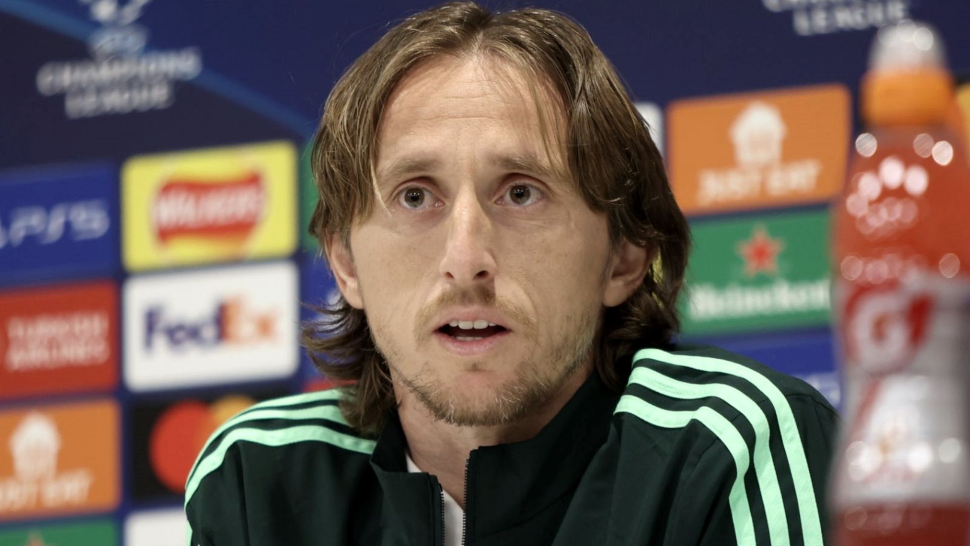 Luka Modrid Liverpool Real Madrid 2022-23