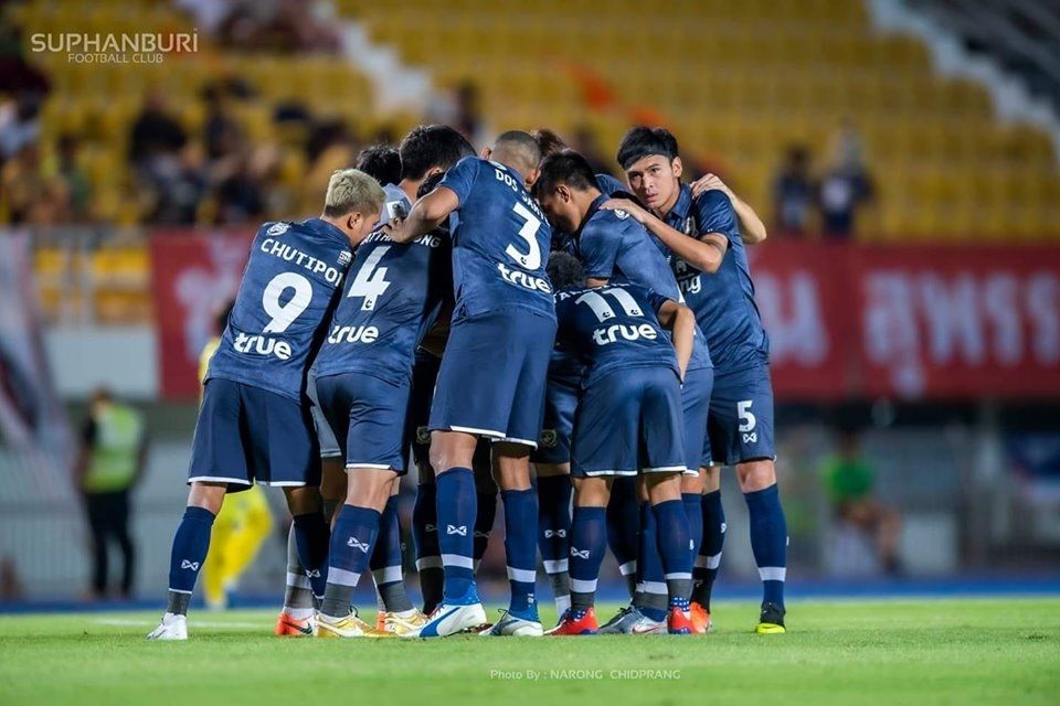 อาทิตย์ ดาวสว่าง